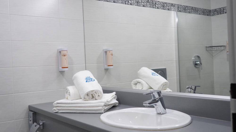 Business twin - separate beds